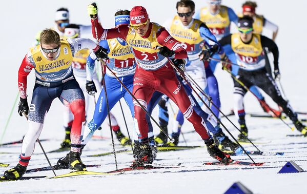 俄罗斯运动员博尔舒诺夫参加奥伯斯特多夫滑雪世锦赛。
 - 俄罗斯卫星通讯社