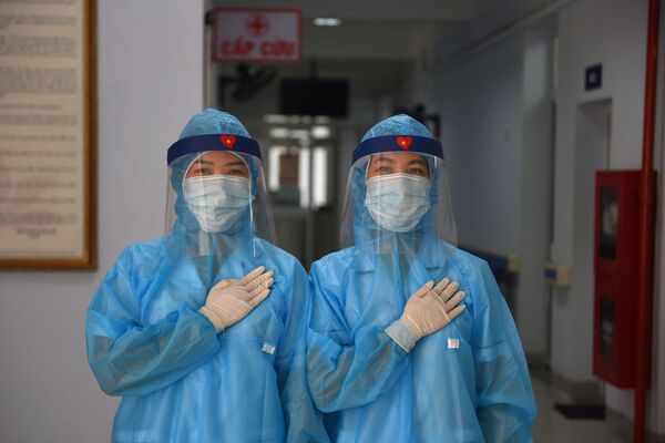 越南河内市新冠病毒检测中心女医师。 - 俄罗斯卫星通讯社