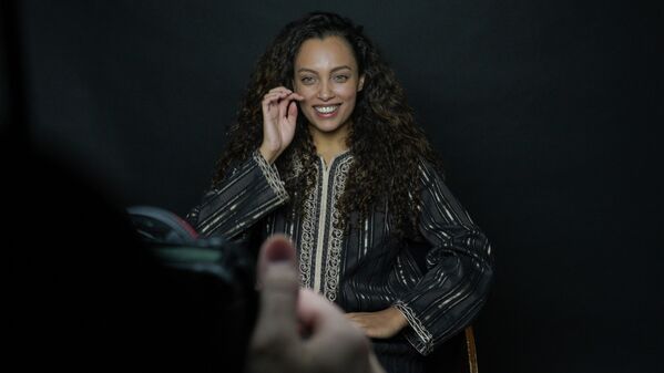 《民族之美》项目拍摄纪录各族女性。突尼斯姑娘。 - 俄罗斯卫星通讯社