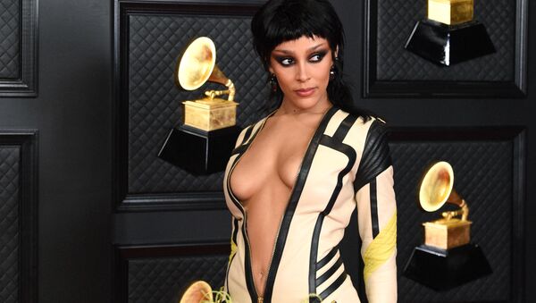 美國加利福尼亞歌手Doja Cat在美國洛杉磯參加第63屆格萊美頒獎典禮。
 - 俄羅斯衛星通訊社