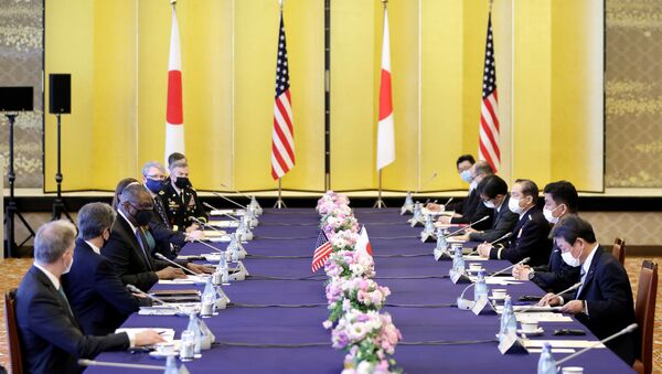 Госсекретарь США Э. Блинкен и министр обороны США Л. Остин провели во вторник в Токио двусторонние встречи с японскими коллегами.  - 俄罗斯卫星通讯社