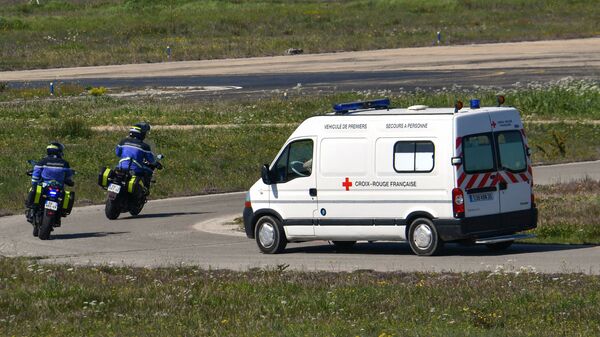 法國救護車 - 俄羅斯衛星通訊社