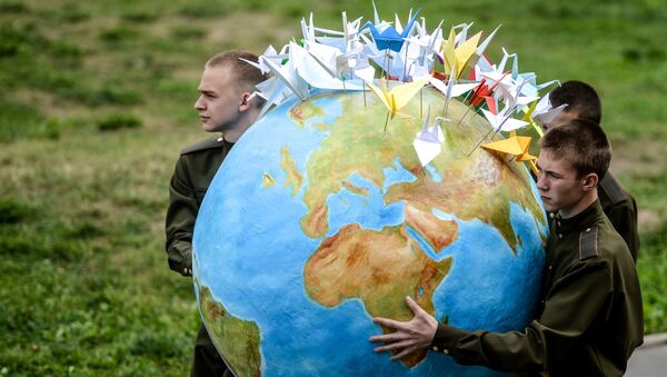 大諾夫哥羅德慶祝第二次世界大戰結束70週年。 - 俄羅斯衛星通訊社