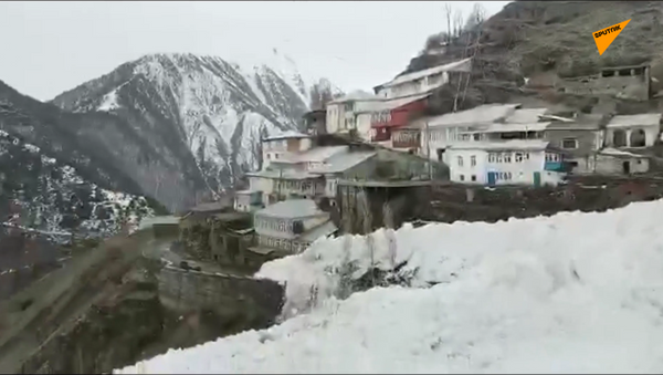 雪崩切断达吉斯坦9个村庄与外界的联系 - 俄罗斯卫星通讯社