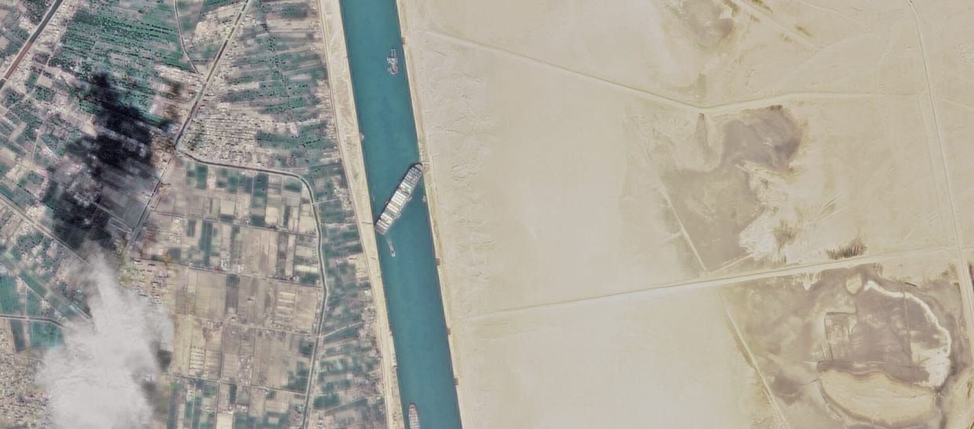 俄羅斯衛星拍攝在蘇伊士運河擱淺的集裝箱船 - 俄羅斯衛星通訊社, 1920, 29.03.2021