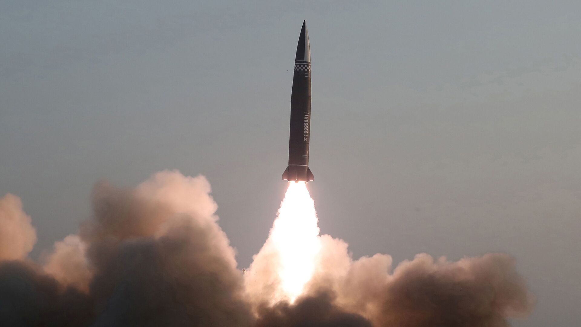 КНДР испытала в четверг недавно разработанные тактические ракеты нового типа.  - 俄罗斯卫星通讯社, 1920, 15.09.2021
