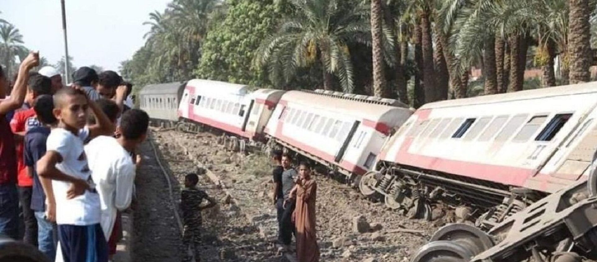 埃及南部客运列车相撞事故致32死66伤 - 俄罗斯卫星通讯社, 1920, 26.03.2021