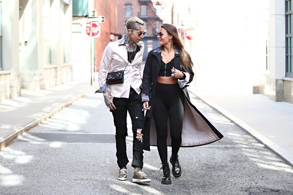 纽约Chris Lavish与Olya Smith服装店。 - 俄罗斯卫星通讯社
