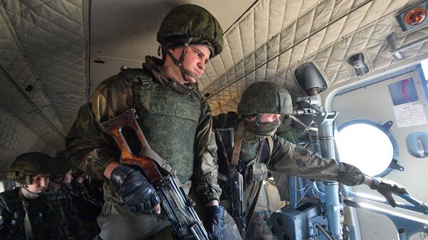 俄外交部表示，在阿富汗局势背景下，俄驻塔吉克斯坦第201军事基地的军人们正在进行计划内和计划外军事演习 - 俄罗斯卫星通讯社