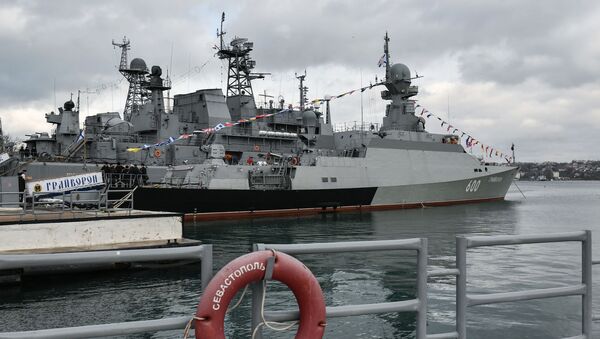 普京：為俄海軍裝備現代化武器是重中之重 - 俄羅斯衛星通訊社