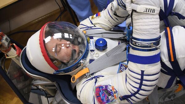 俄羅斯宇航員工資將大幅提高 - 俄羅斯衛星通訊社