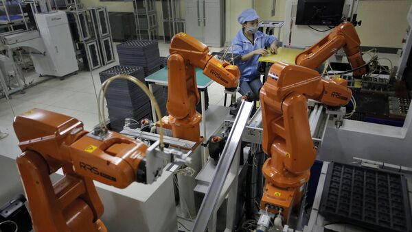 Роботы на заводе в Китае.  - 俄羅斯衛星通訊社