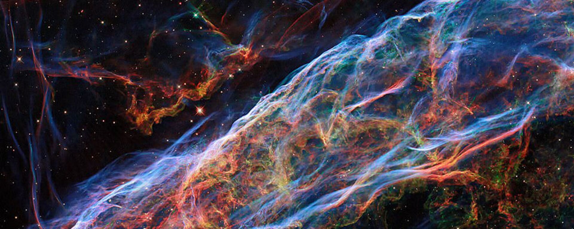 Туманность Veil Nebula - 俄罗斯卫星通讯社, 1920, 14.04.2021