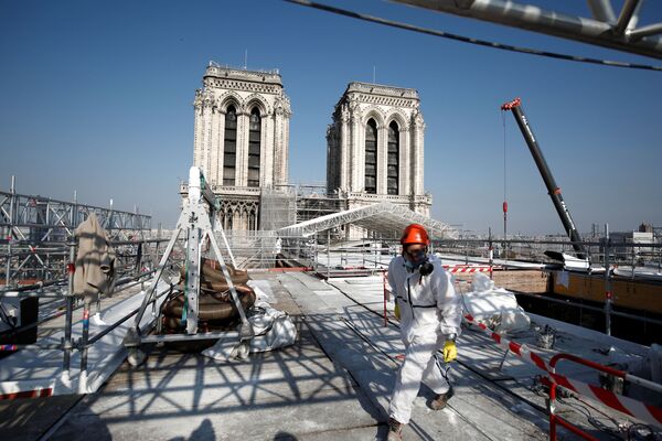 修復中的巴黎聖母院。 - 俄羅斯衛星通訊社