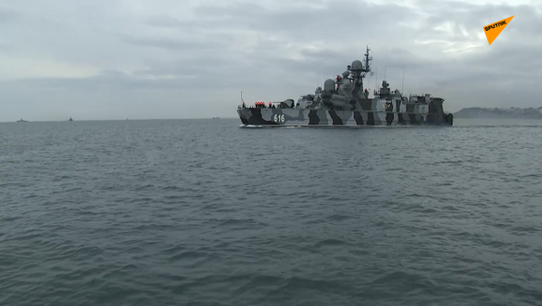 黑海舰队的一支舰艇支队出海开展实战演练 - 俄罗斯卫星通讯社