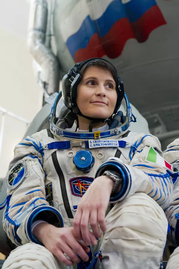 國際空間站第42/43期長期考察組的主要機組成員、歐洲航天局女宇航員、意大利首位女宇航員薩曼莎·克里斯托弗雷蒂。 國際空間站第42/43期長期考察組的主要機組成員、歐洲航天局女宇航員、意大利首位女宇航員薩曼莎·克里斯托弗雷蒂。 - 俄羅斯衛星通訊社