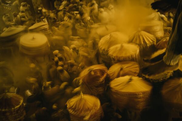 阿联酋摄影师多内尔•古米兰拍摄的“哈尔迪艺术节”,在大赛中受到了高度评价。 阿联酋摄影师多内尔•古米兰拍摄的“哈尔迪艺术节”,在大赛中受到了高度评价。 - 俄罗斯卫星通讯社