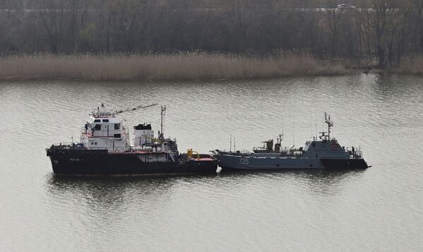 里海舰队军舰通过里海进入黑海。 - 俄罗斯卫星通讯社