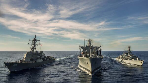 Военный корабль Королевского флота HMS Argyll присоединился к ВМС США для двухдневной комбинированной тренировки в Южно-Китайском море. - 俄羅斯衛星通訊社