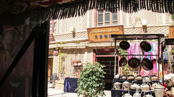  Уличная торговля в Кашгаре в Синьцзян - Уйгурском автономном районе Китая. - 俄罗斯卫星通讯社