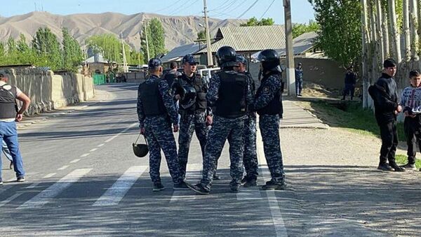 Кыргызские военнослужащие в районе границы с Таджикистаном - 俄罗斯卫星通讯社