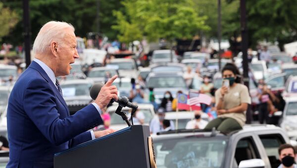 Президент США Джо Байден во время выступления на митинге Национального комитета Демократической партии в Дулут, штат Джорджия, США - 俄羅斯衛星通訊社