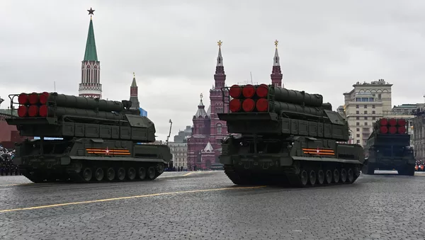 Зенитно-ракетный комплекс (ЗРК) Бук-М3 на военном параде в честь 76-й годовщины Победы в Великой Отечественной войне в Москве. Зенитно-ракетный комплекс (ЗРК) Бук-М3 на военном параде в честь 76-й годовщины Победы в Великой Отечественной войне в Москве. - 俄羅斯衛星通訊社