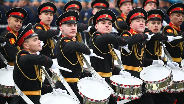 Воспитанники Московского военно-музыкального училища имени В. М. Халилова на военном параде в честь 76-й годовщины Победы в Великой Отечественной войне в Москве. Воспитанники Московского военно-музыкального училища имени В. М. Халилова на военном параде в честь 76-й годовщины Победы в Великой Отечественной войне в Москве. - 俄羅斯衛星通訊社