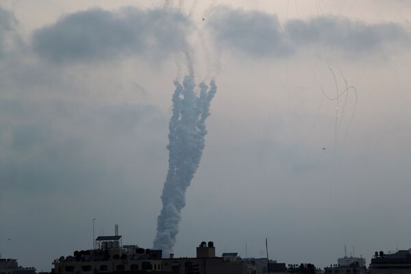 巴勒斯坦向以色列發射火箭彈。 - 俄羅斯衛星通訊社