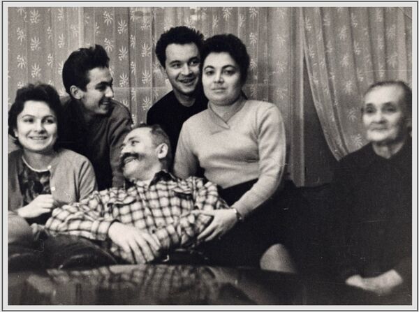 1962年，大将谢尔盖•马特维耶维奇•什捷缅科和家人在莫斯科。 - 俄罗斯卫星通讯社