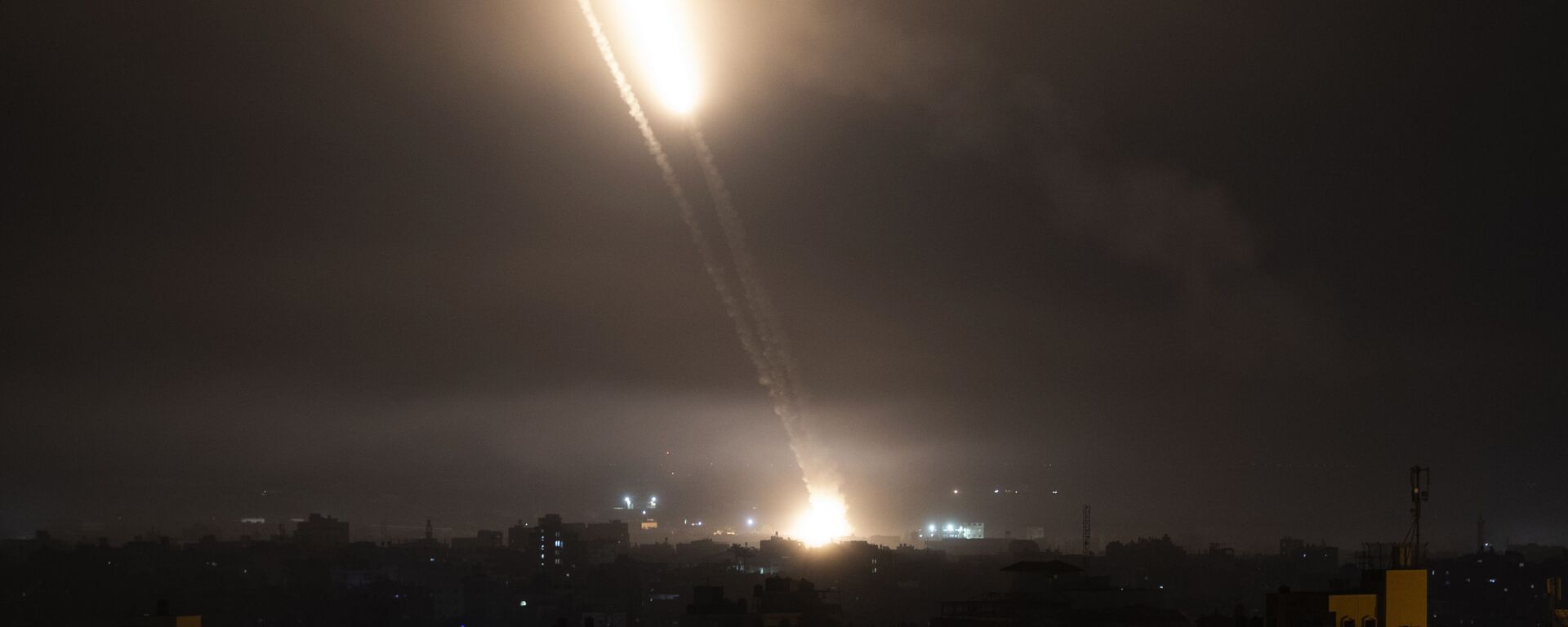 Запуск ракет по Израилю в Газе - 俄羅斯衛星通訊社, 1920, 15.05.2021