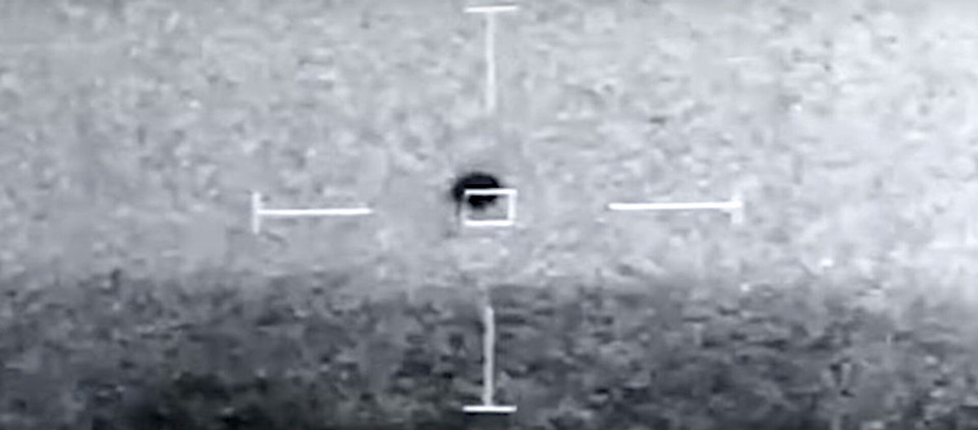 视频捕捉到在海军眼前坠入大海的神秘不明飞行物 - 俄罗斯卫星通讯社, 1920, 15.05.2021