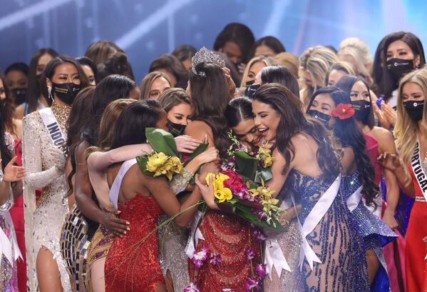 墨西哥小姐安德莉亚•梅萨夺得2021年环球小姐桂冠。 - 俄罗斯卫星通讯社