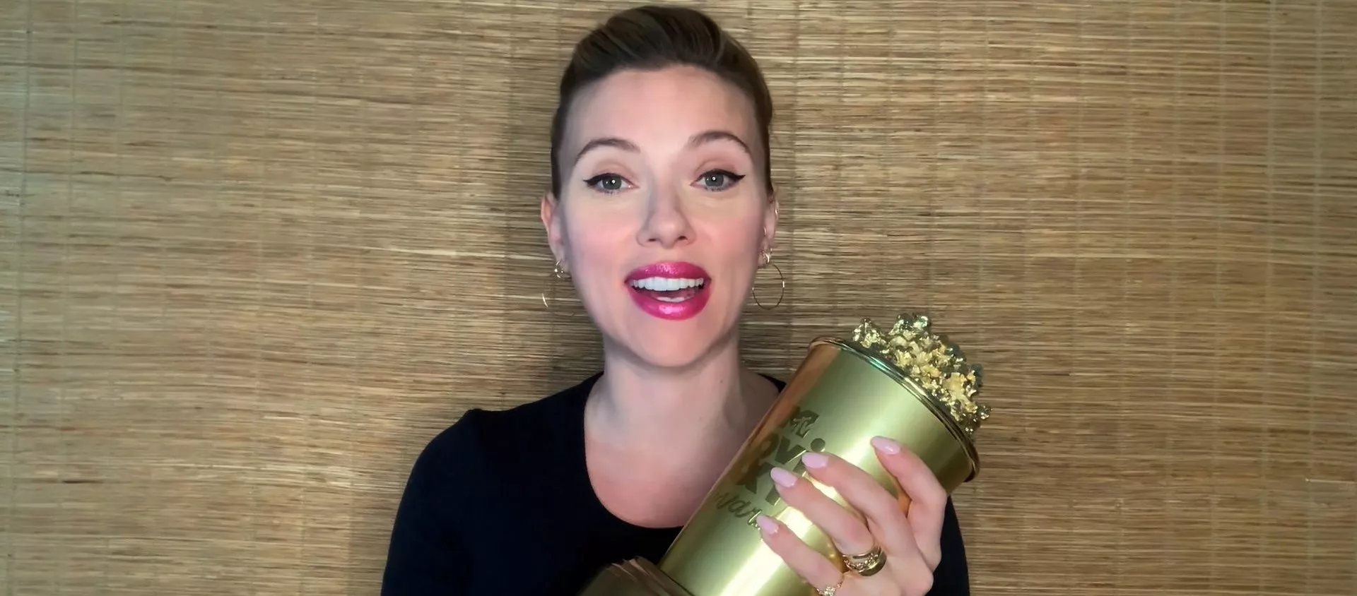 Скарлетт Йоханссон стала лауреатом премии «Поколение» на церемонии MTV Movie & TV Awards. - 俄羅斯衛星通訊社, 1920, 17.05.2021