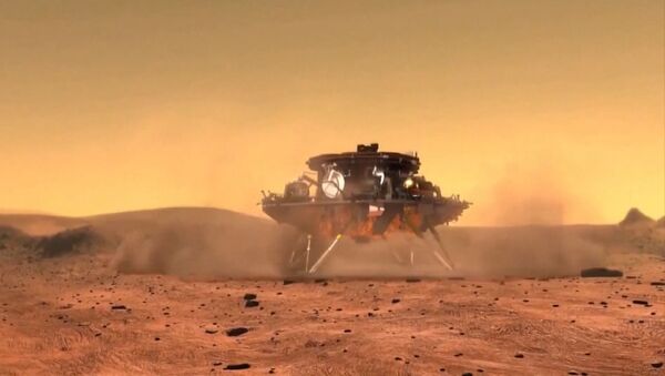 Китайский космический аппарат Тяньвэнь-1 с марсоходом Чжужун осуществил в субботу успешную мягкую посадку на поверхность Марса.  - 俄罗斯卫星通讯社