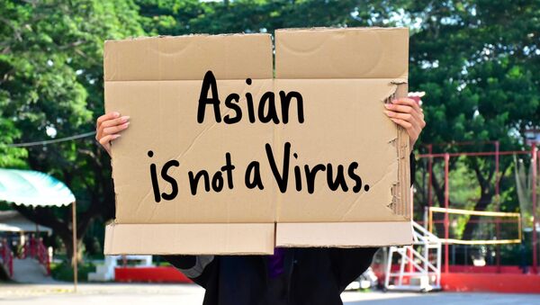 Плакат с лозунгом Азиаты не вирус - 俄罗斯卫星通讯社