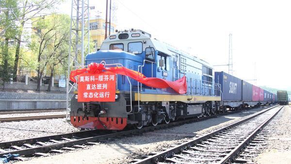  莫斯科至綏芬河直達貨運班列實現常態化運行 - 俄羅斯衛星通訊社