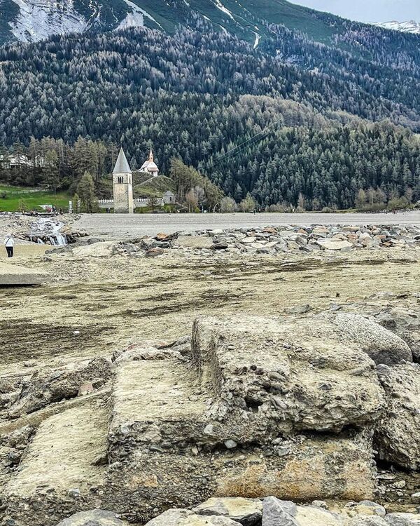 位于南蒂罗尔的雷西亚湖的库隆村遗址。 - 俄罗斯卫星通讯社