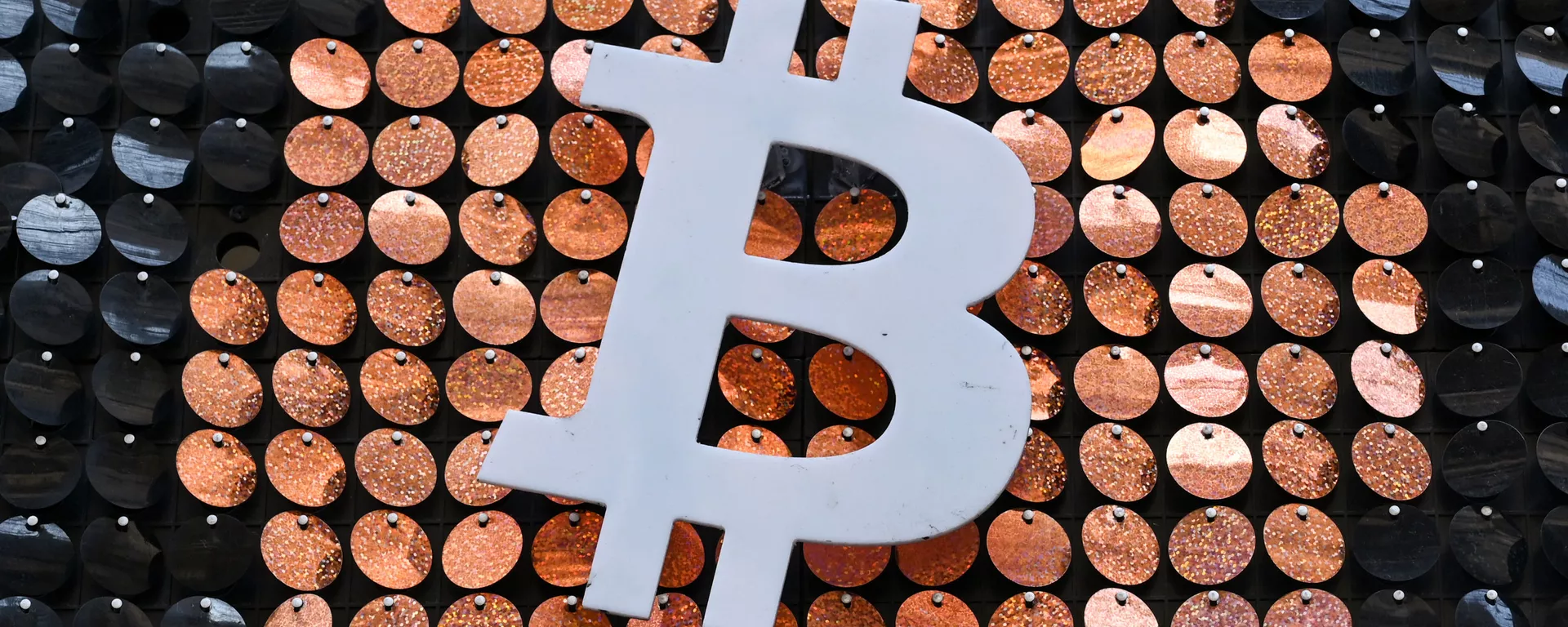Логотип Bitcoin  - 俄羅斯衛星通訊社, 1920, 21.05.2021