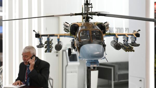 Макет ударного вертолета Ка-52 Аллигатор на XIV Международной выставке вертолетной индустрии HeliRussia 2021 в Москве - 俄羅斯衛星通訊社