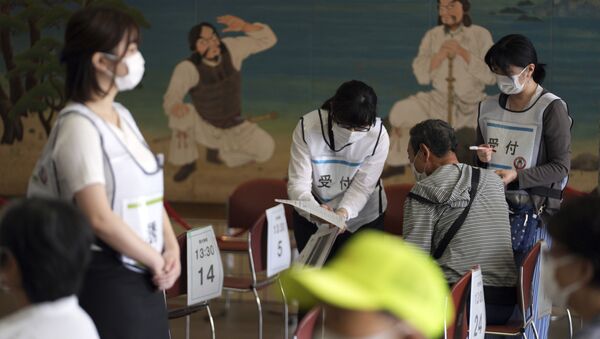 Более 7 тыс японцев привились от ковида за первый день работы центров массовой вакцинации - 俄羅斯衛星通訊社