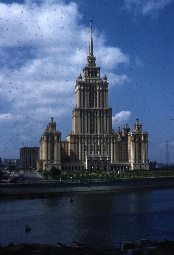 美国摄影师托马斯·哈蒙德教授拍摄纪录的“乌克兰”宾馆旧照。 - 俄罗斯卫星通讯社