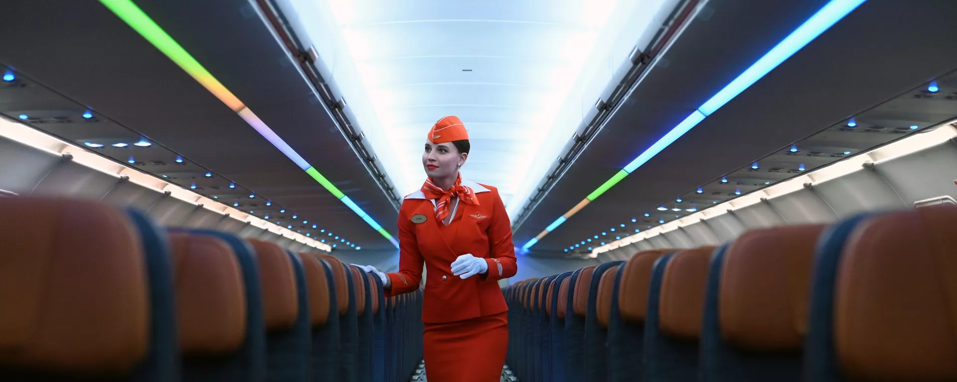 俄交通部：今年1月至9月俄航空公司飞往中国的客运量增长40% - 俄罗斯卫星通讯社, 1920, 04.11.2025