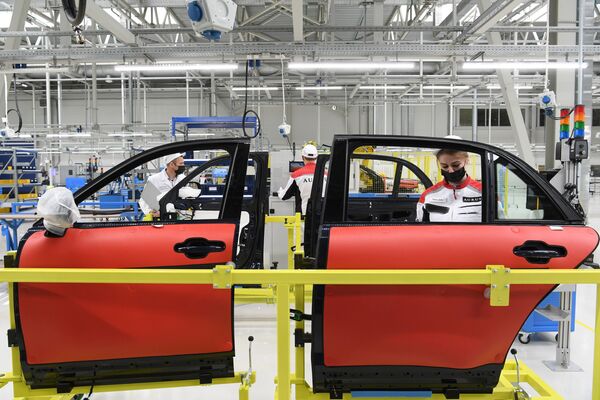 新工厂的年产能估计为5000辆Aurus汽车。 - 俄罗斯卫星通讯社