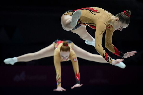 世界健美操锦标赛在巴库开赛。
 - 俄罗斯卫星通讯社