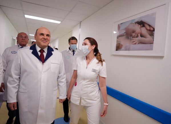 俄联邦总理米舒斯京访问“库拉科夫”医学中心。
 - 俄罗斯卫星通讯社