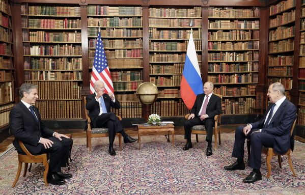 俄罗斯总统普京和美国总统拜登在日内瓦别墅拉格兰奇举行会晤 - 俄罗斯卫星通讯社