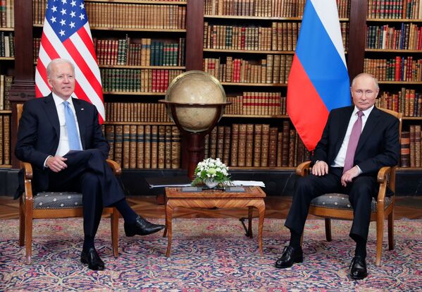 俄罗斯总统普京和美国总统拜登在日内瓦别墅拉格兰奇举行会晤 - 俄罗斯卫星通讯社