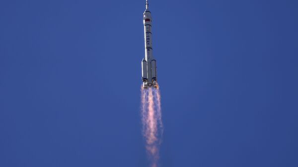 俄罗斯国家航天集团公司祝贺中国同行将首批考察组发射前往“天宫”号空间站，并指出中国太空技术的积极发展。 - 俄罗斯卫星通讯社
