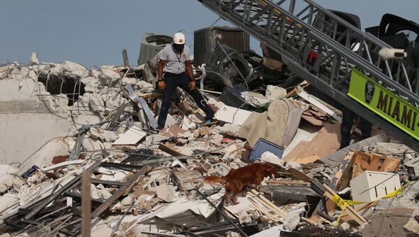 Обрушение здания во Флориде - 俄罗斯卫星通讯社